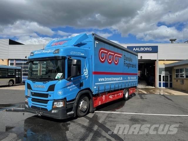 Scania P 370 커튼사이더 트럭