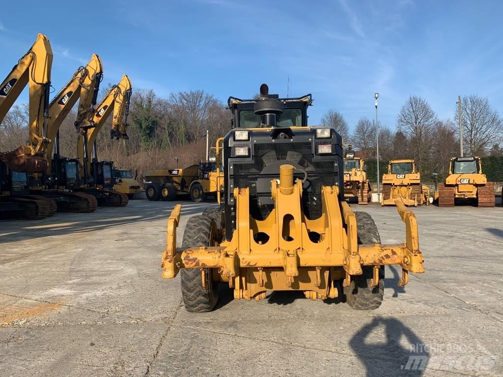 CAT 140 M 2 그레이더