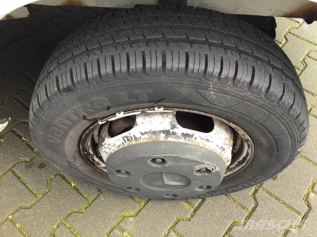 Mercedes-Benz 416 트랙터 유닛