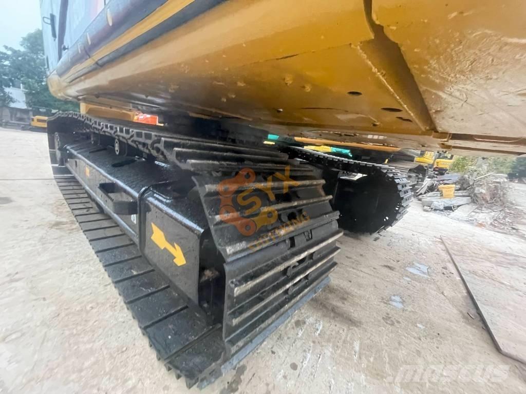 CAT 320 D 대형 굴삭기 29톤 이상