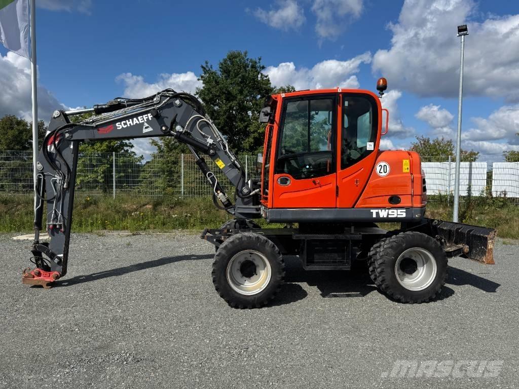 Yanmar / Schaeff TW95  휠 굴삭기