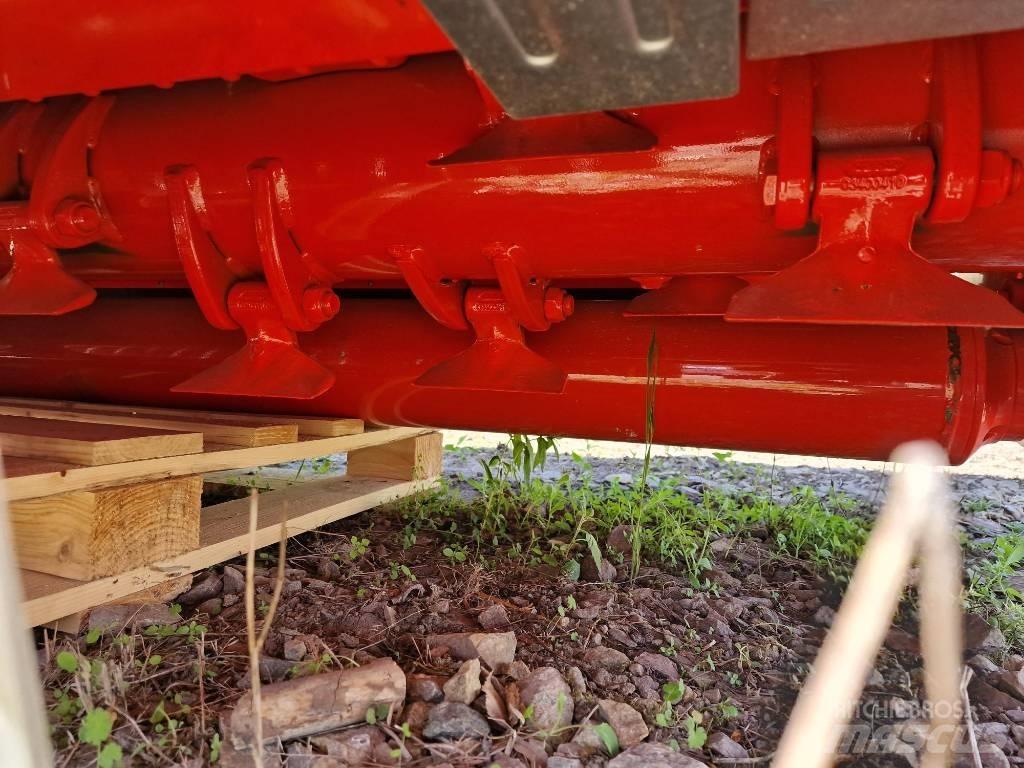 Maschio Tigre 300 목장 제초기 및 토퍼