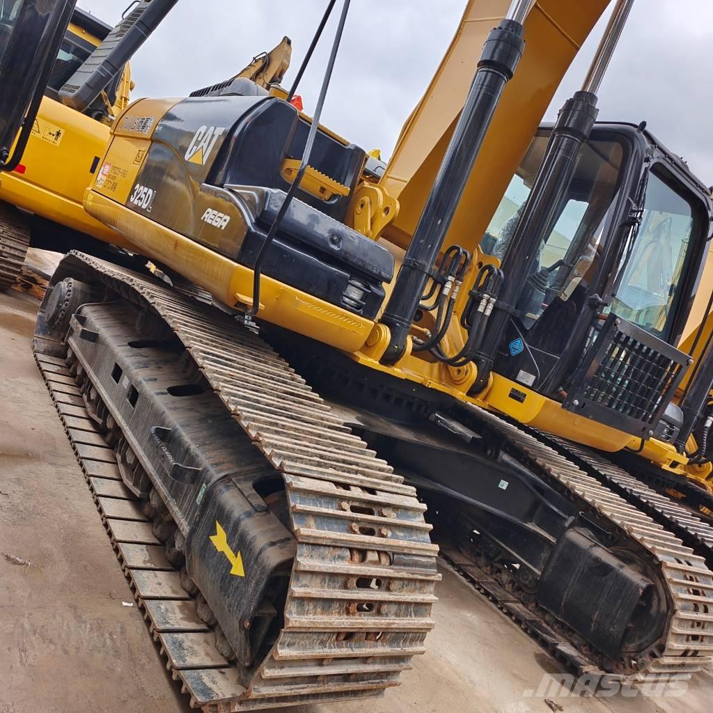 CAT 325 D 대형 굴삭기 29톤 이상