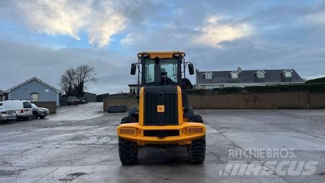 JCB 411  휠로우더