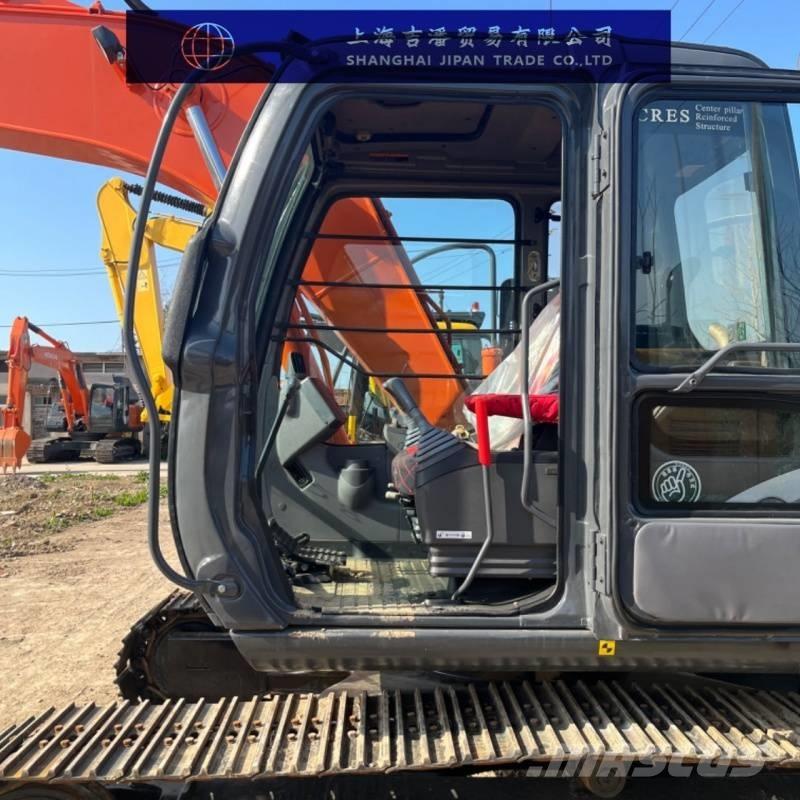 Hitachi ZX 120 중형굴삭기 7톤-28톤