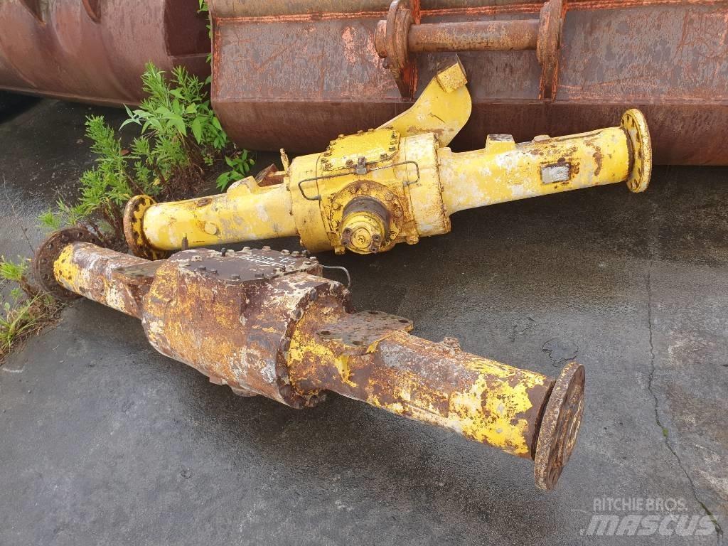 Komatsu WA180.3 차축