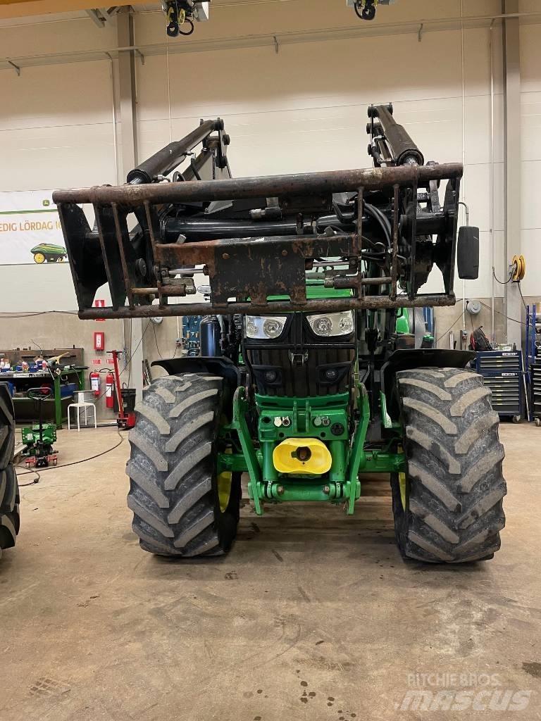 John Deere 6145 R 트랙터