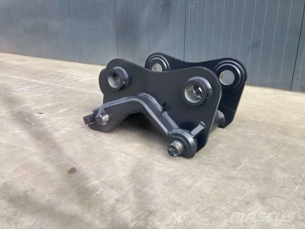  Smitma CW40 - PC210 퀵 커넥터