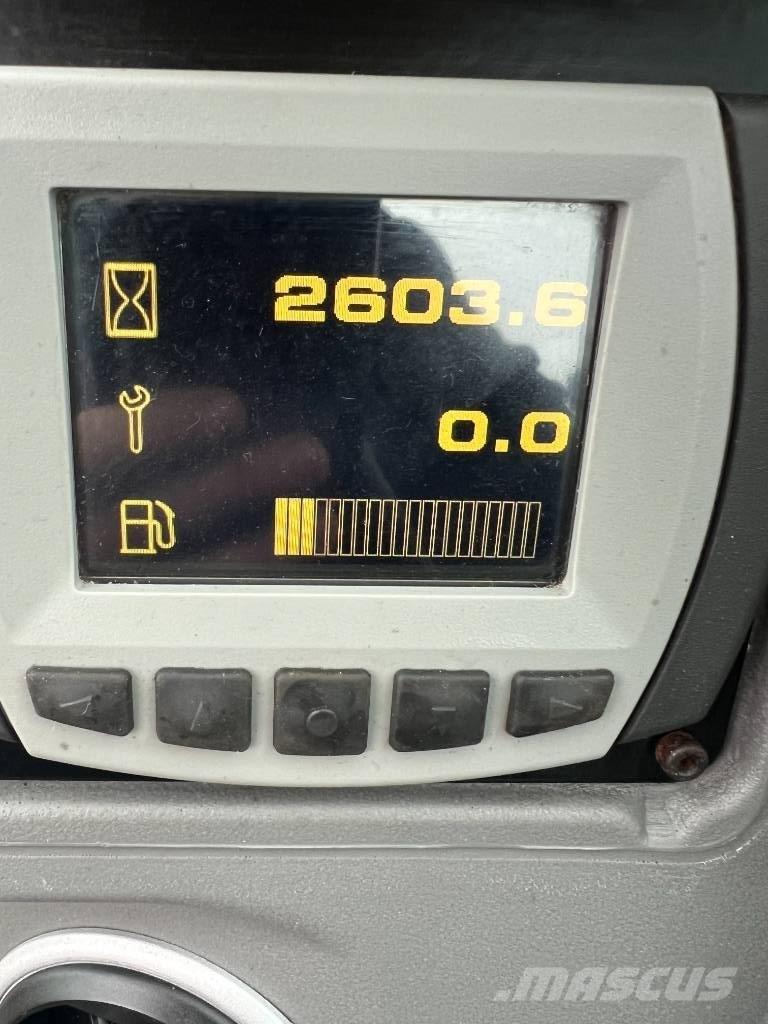 JCB 86 C-1 eco 중형굴삭기 7톤-28톤