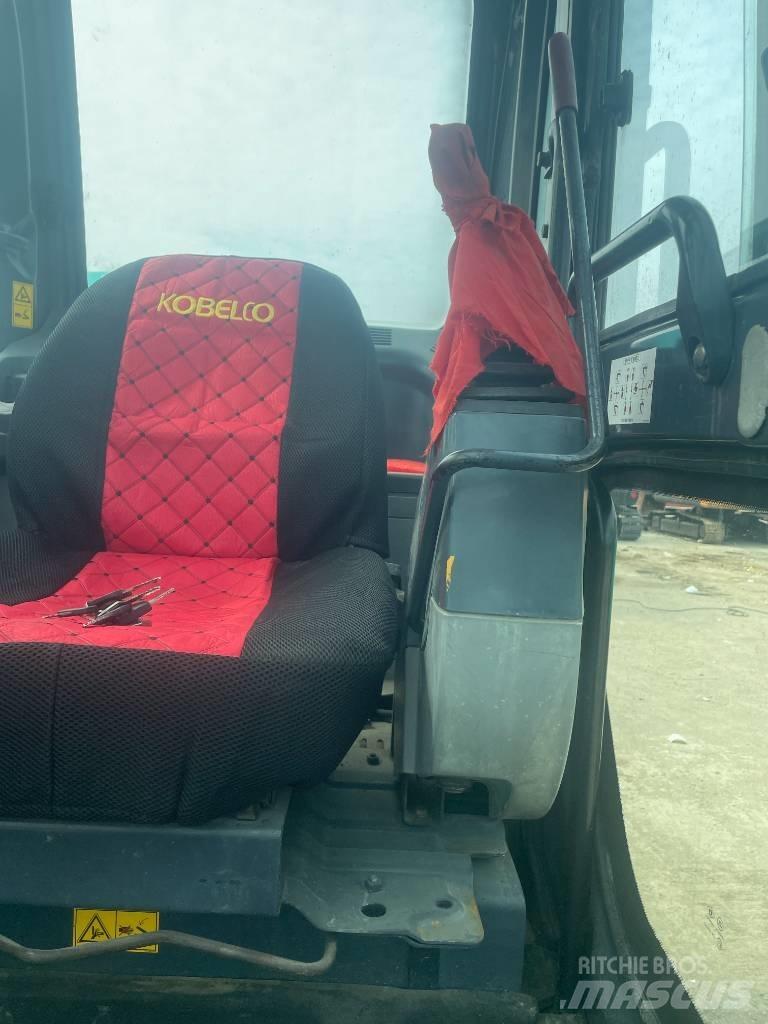 Kobelco SK 75 대형 굴삭기 29톤 이상