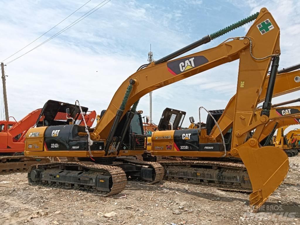 CAT 324D2 중형굴삭기 7톤-28톤
