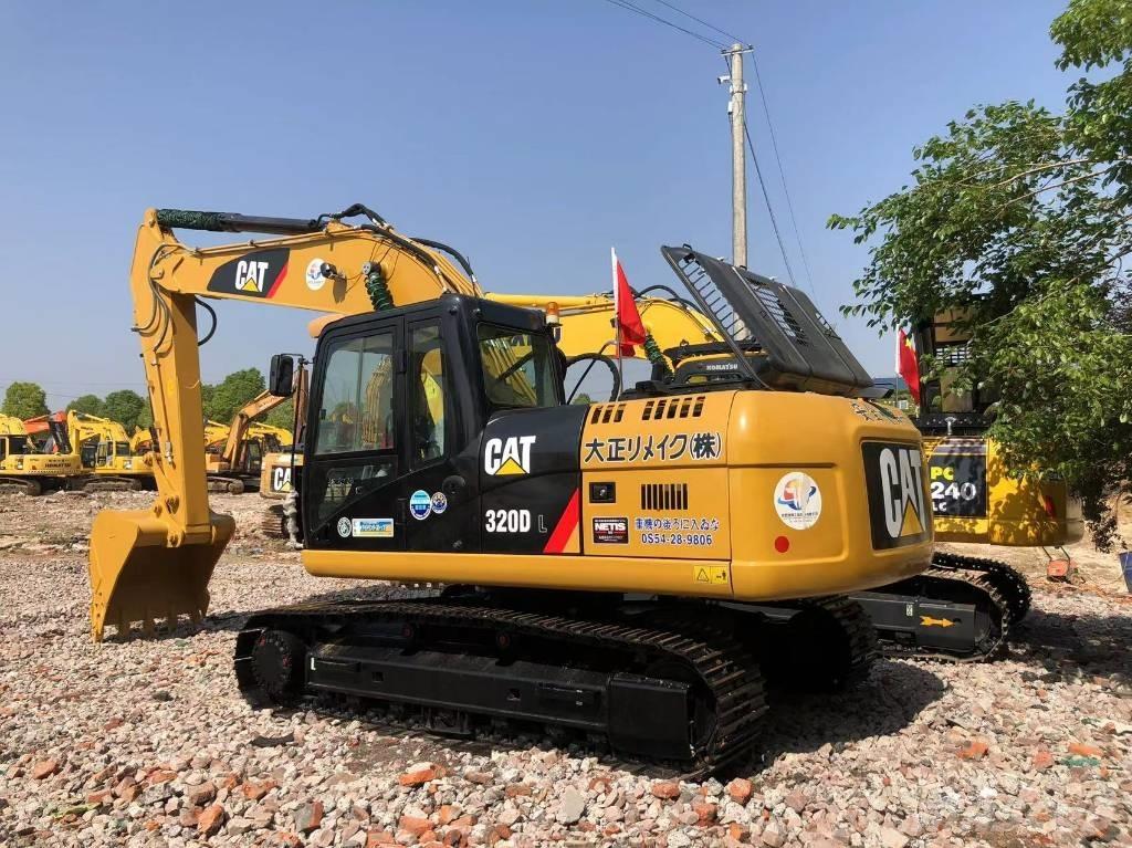CAT 320D 대형 굴삭기 29톤 이상