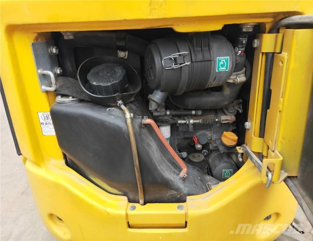 Komatsu PC18MR-3 소형 굴삭기 7톤 미만