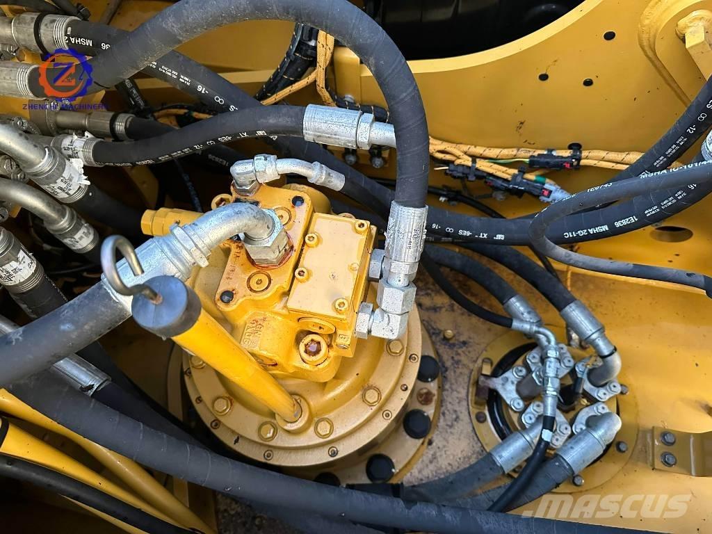 CAT 320 GC 대형 굴삭기 29톤 이상