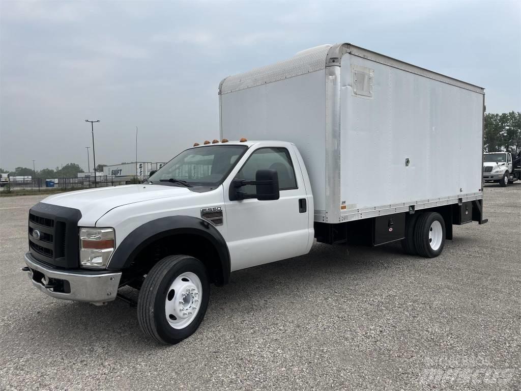 Ford F550 XL 건설 장비 - 기타