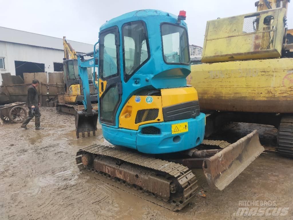 Kubota KX135 대형 굴삭기 29톤 이상