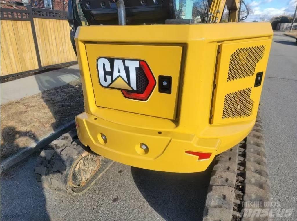 CAT 305 CR 소형 굴삭기 7톤 미만