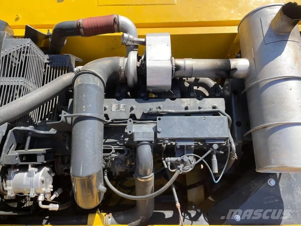 Komatsu PC300-7 대형 굴삭기 29톤 이상