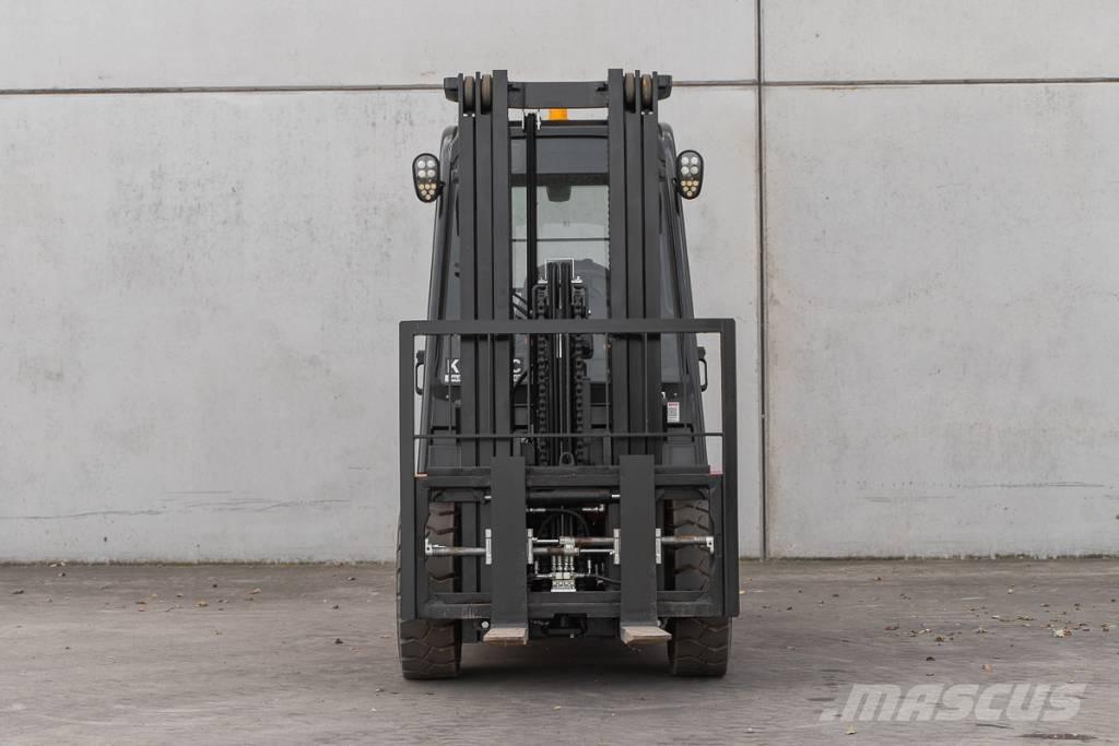 Manitou MI 30 D 디젤 지게차