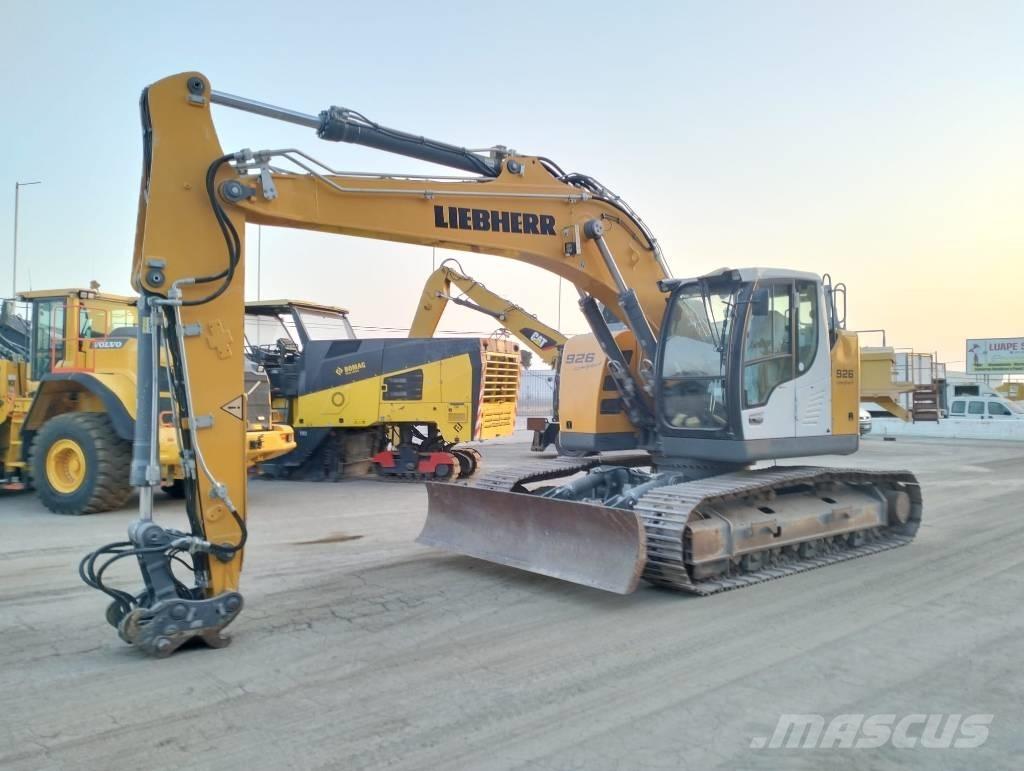 Liebherr R 926 KLC 대형 굴삭기 29톤 이상