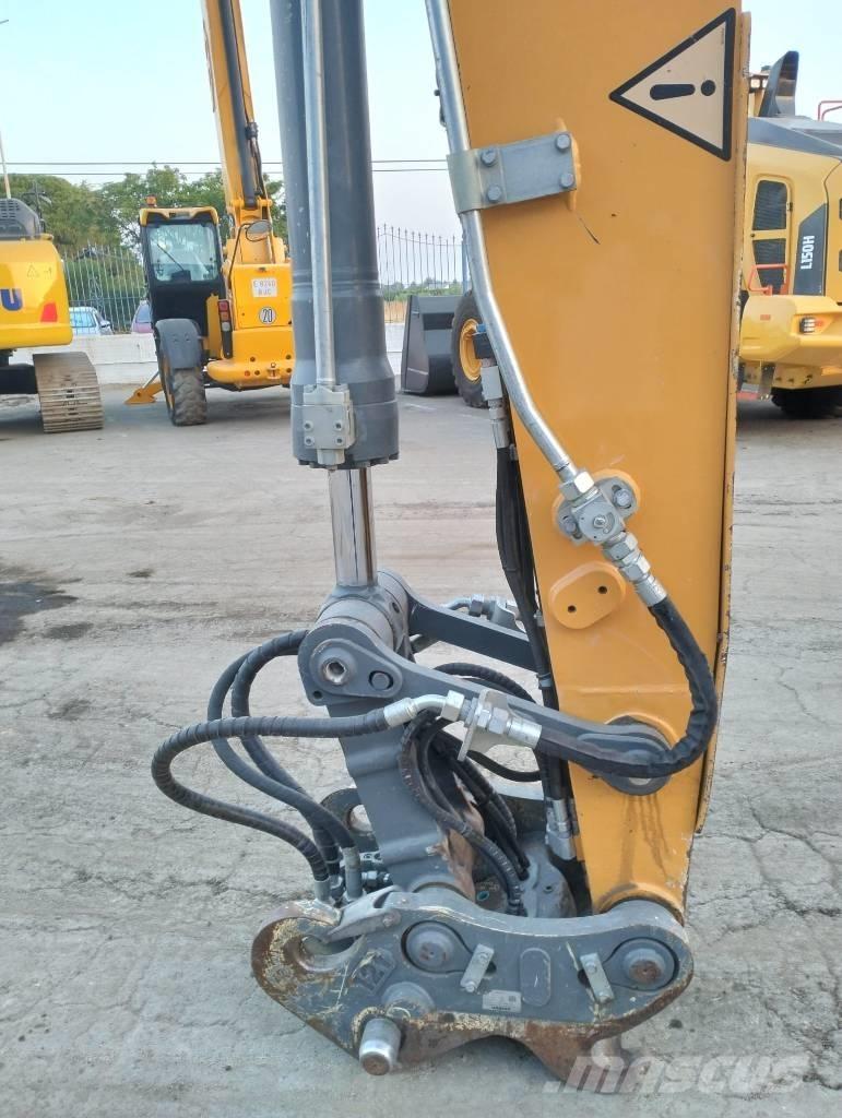 Liebherr R 926 KLC 대형 굴삭기 29톤 이상