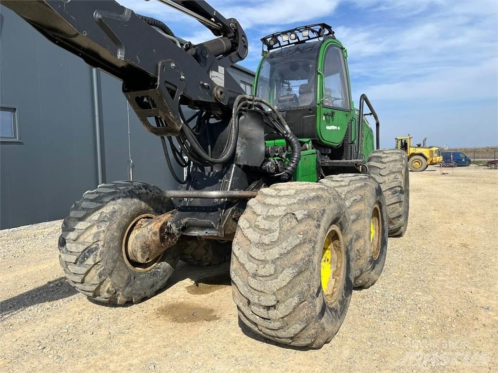 John Deere 1470E 원목 하베스터