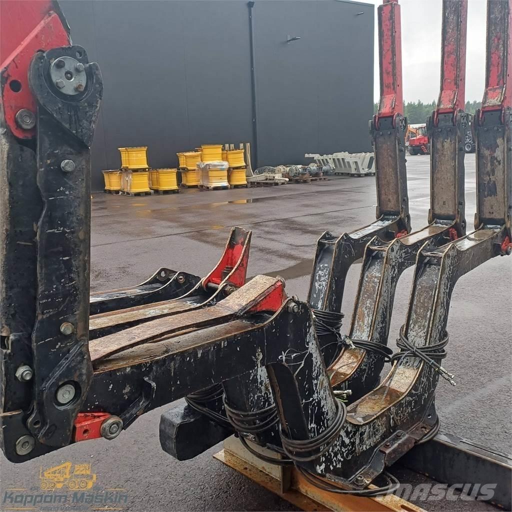 Komatsu 895 기타 구성품
