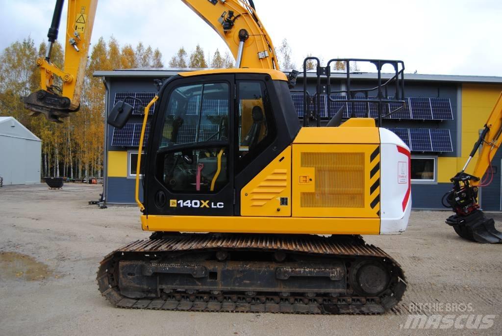 JCB 140 X 대형 굴삭기 29톤 이상