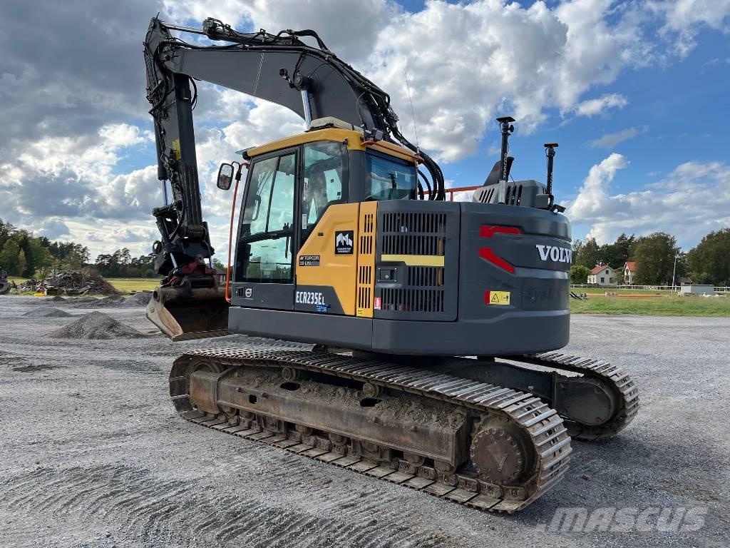 Volvo ECR 235 EL 대형 굴삭기 29톤 이상