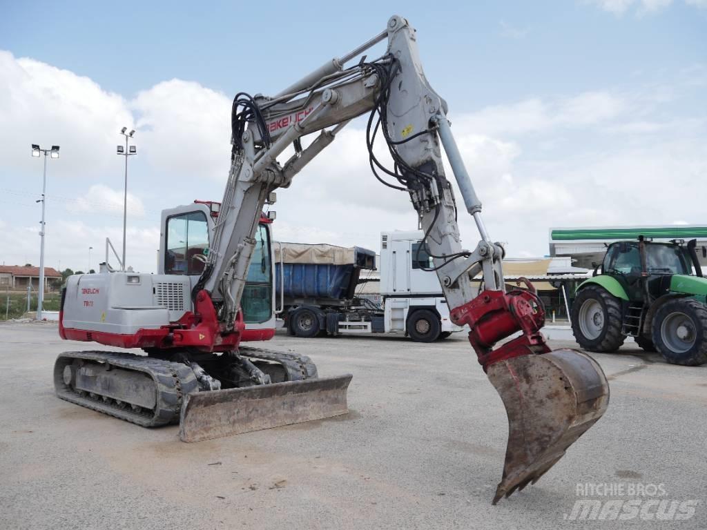 Takeuchi TB 175 중형굴삭기 7톤-28톤