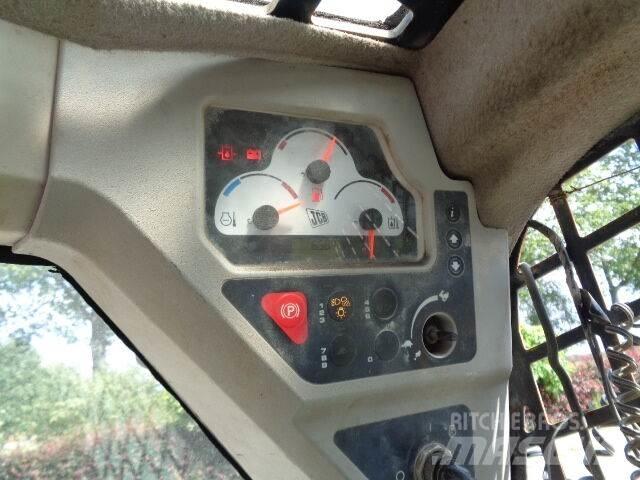 JCB 135 R  스키드로더