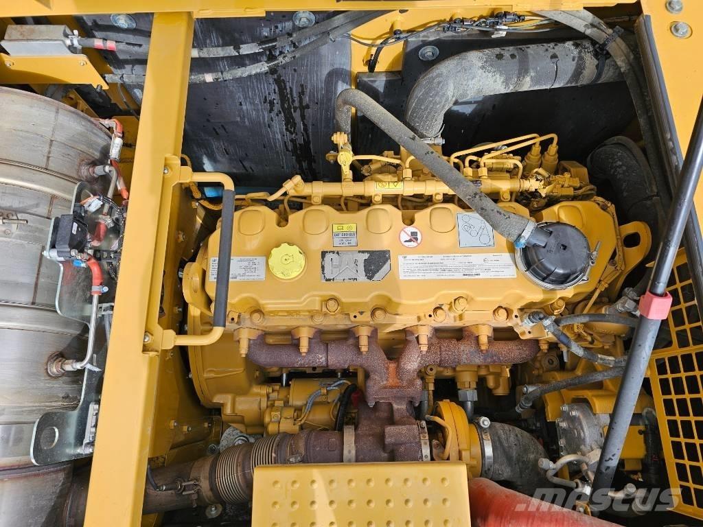 CAT 336 Next Gen 대형 굴삭기 29톤 이상