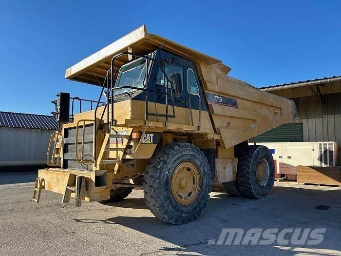 CAT 771D 건설현장 덤프트럭