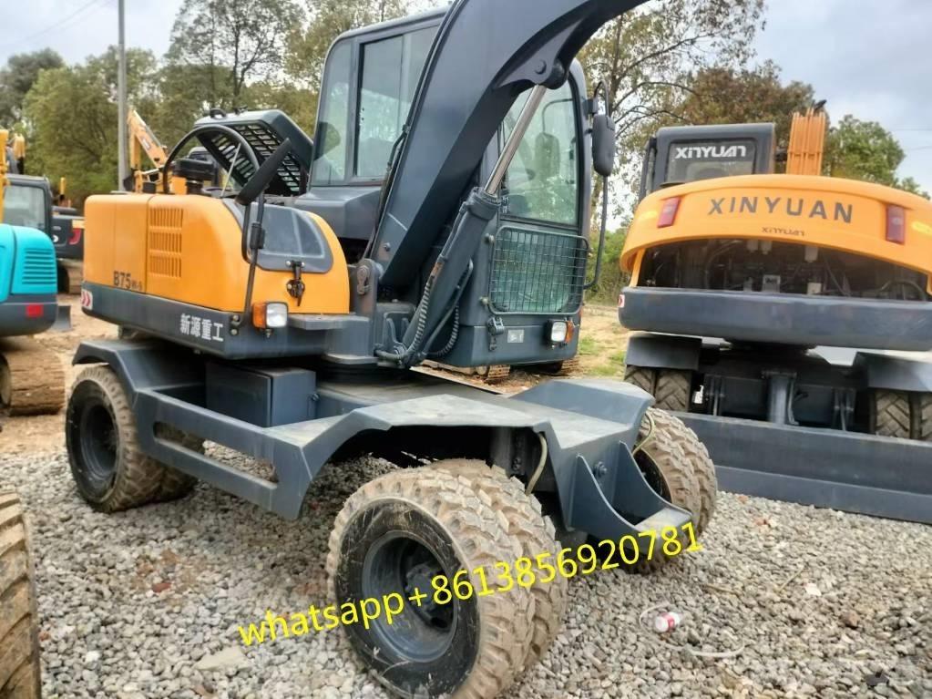 Xinyuan XYB75W-9  휠 굴삭기