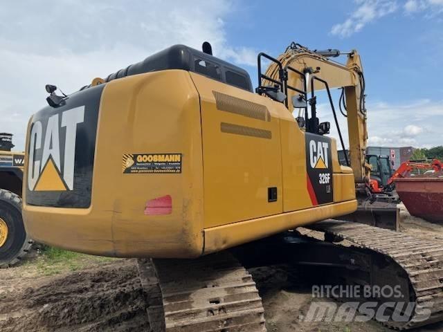CAT 326 F L 대형 굴삭기 29톤 이상
