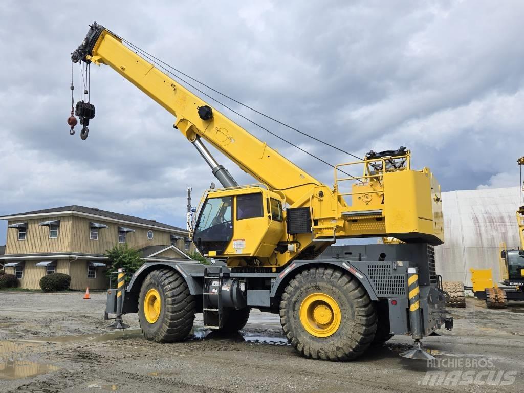 Grove RT 765 E-2 R/T 크레인