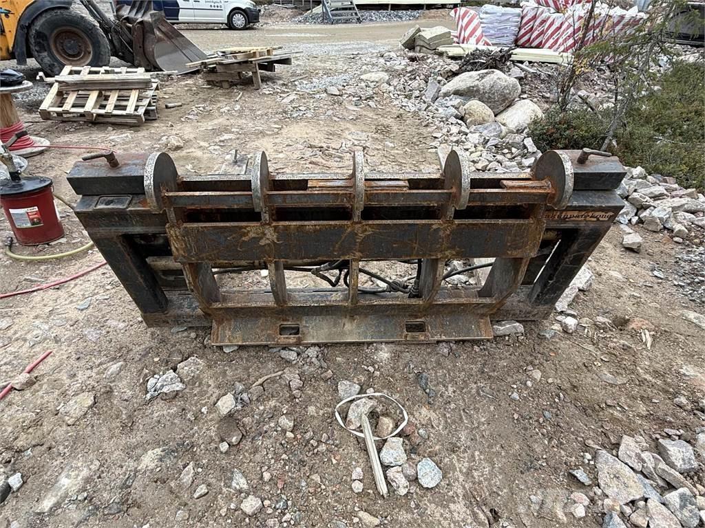 Volvo L220D  휠로우더