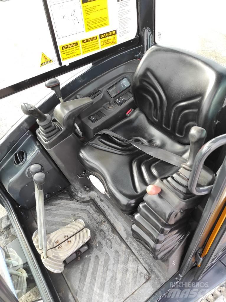 Volvo ECR 25 D 소형 굴삭기 7톤 미만