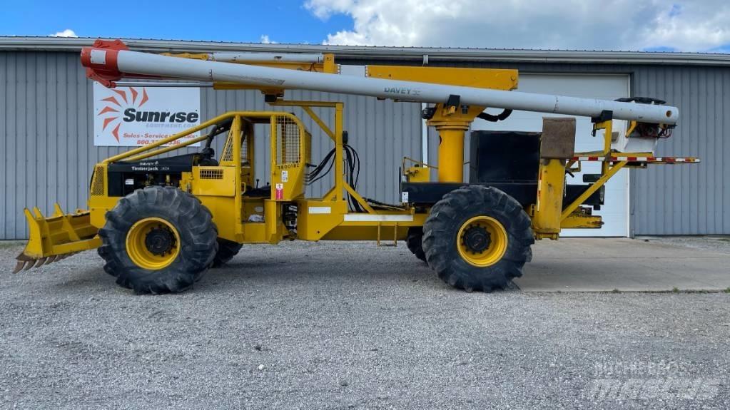 Altec LRV56 트럭 탑재 고소작업대