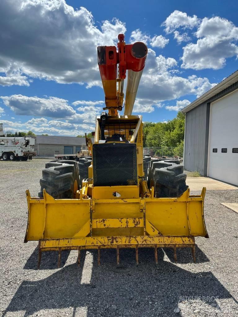 Altec LRV56 트럭 탑재 고소작업대