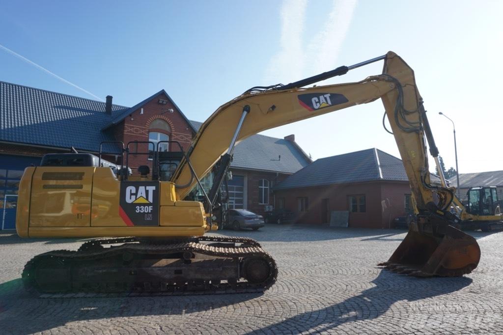 CAT 330F NL 대형 굴삭기 29톤 이상