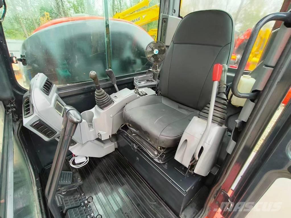 Kubota KX 165 소형 굴삭기 7톤 미만