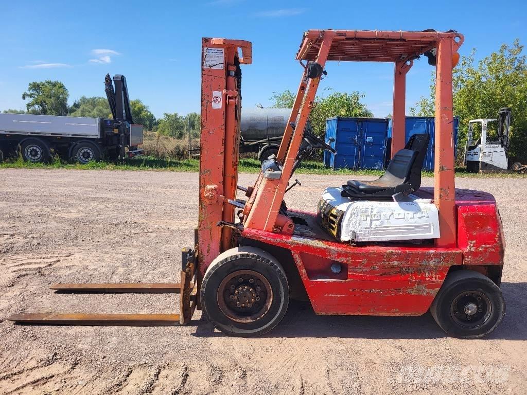 Toyota 02-3FD20 디젤 지게차