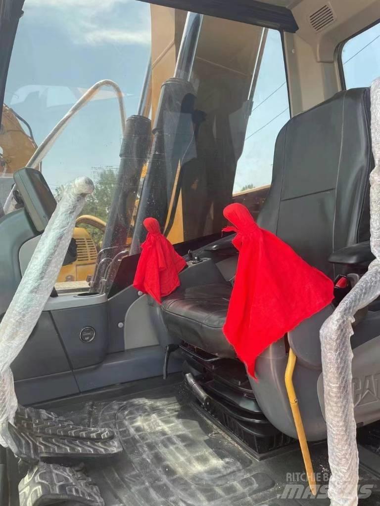 CAT 312D 대형 굴삭기 29톤 이상