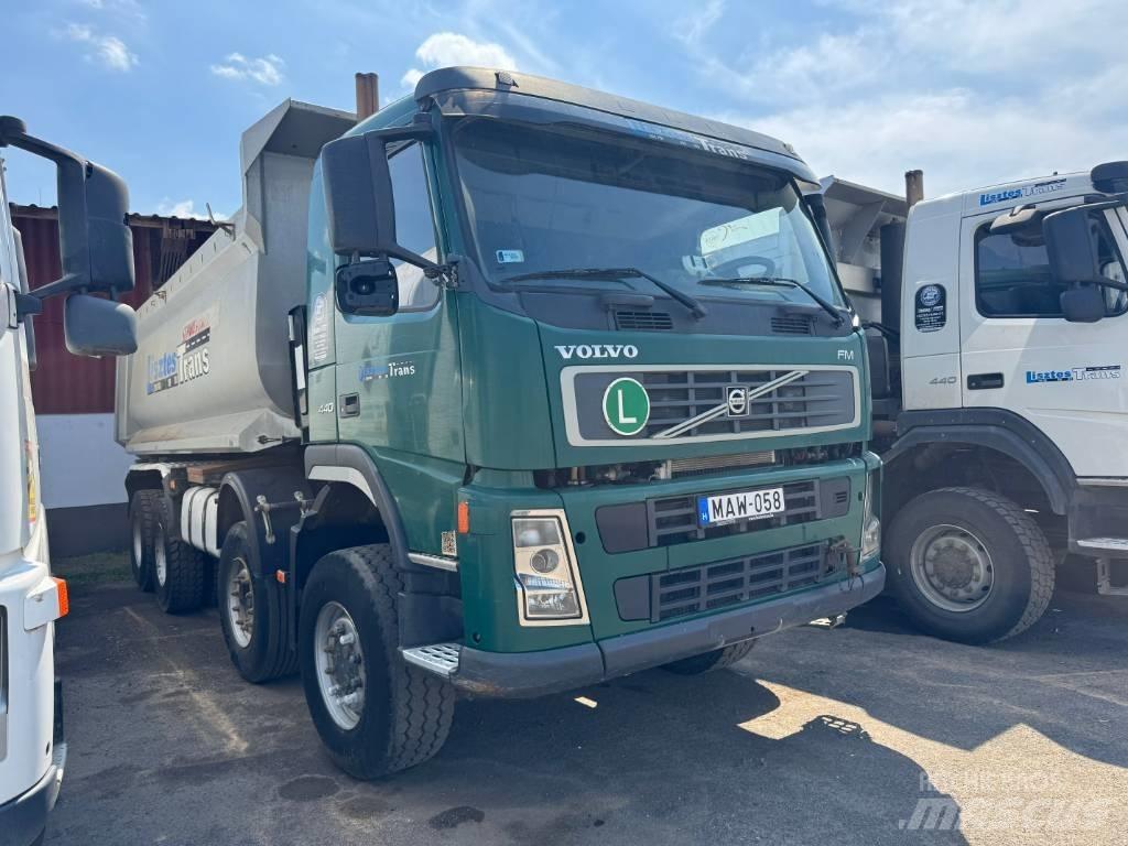 Volvo FM 13 440 8x6 덤프 트럭