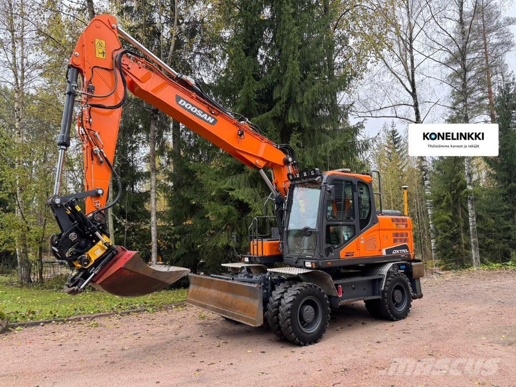 Doosan DX 170 W-5  휠 굴삭기