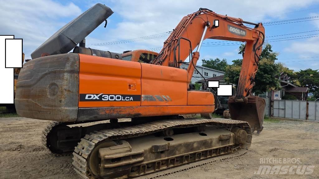 Doosan DX 300 LCA 대형 굴삭기 29톤 이상