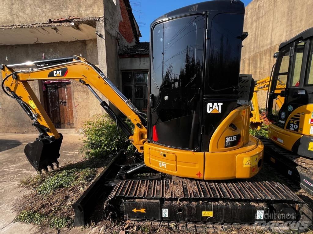 CAT 303.5 E CR 소형 굴삭기 7톤 미만