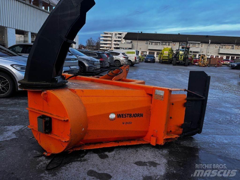  Westbjörn V-2450 제설기