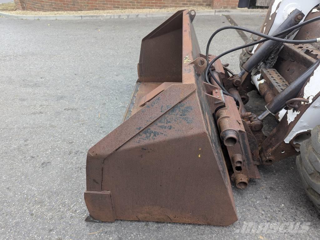 Bobcat TIPTOE BUCKET 버켓